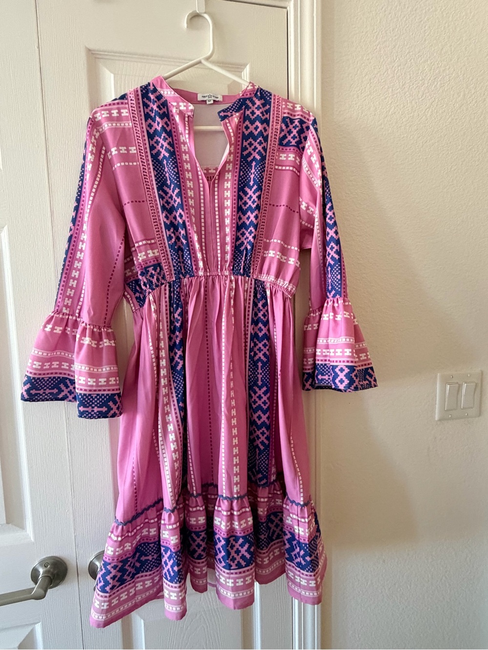 Nordstrom Pink and Navy Patterned Midi Dress